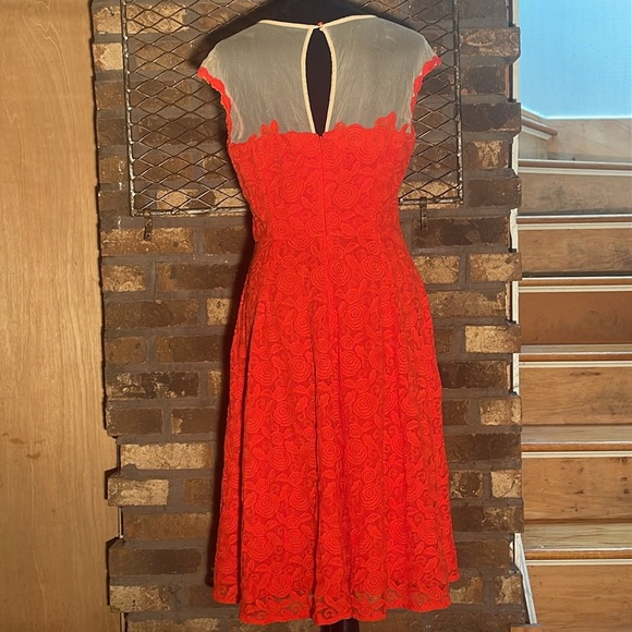 Mirror of Venus by Anthropologie floral lace dress orangish-red 8 - Picture 5 of 6